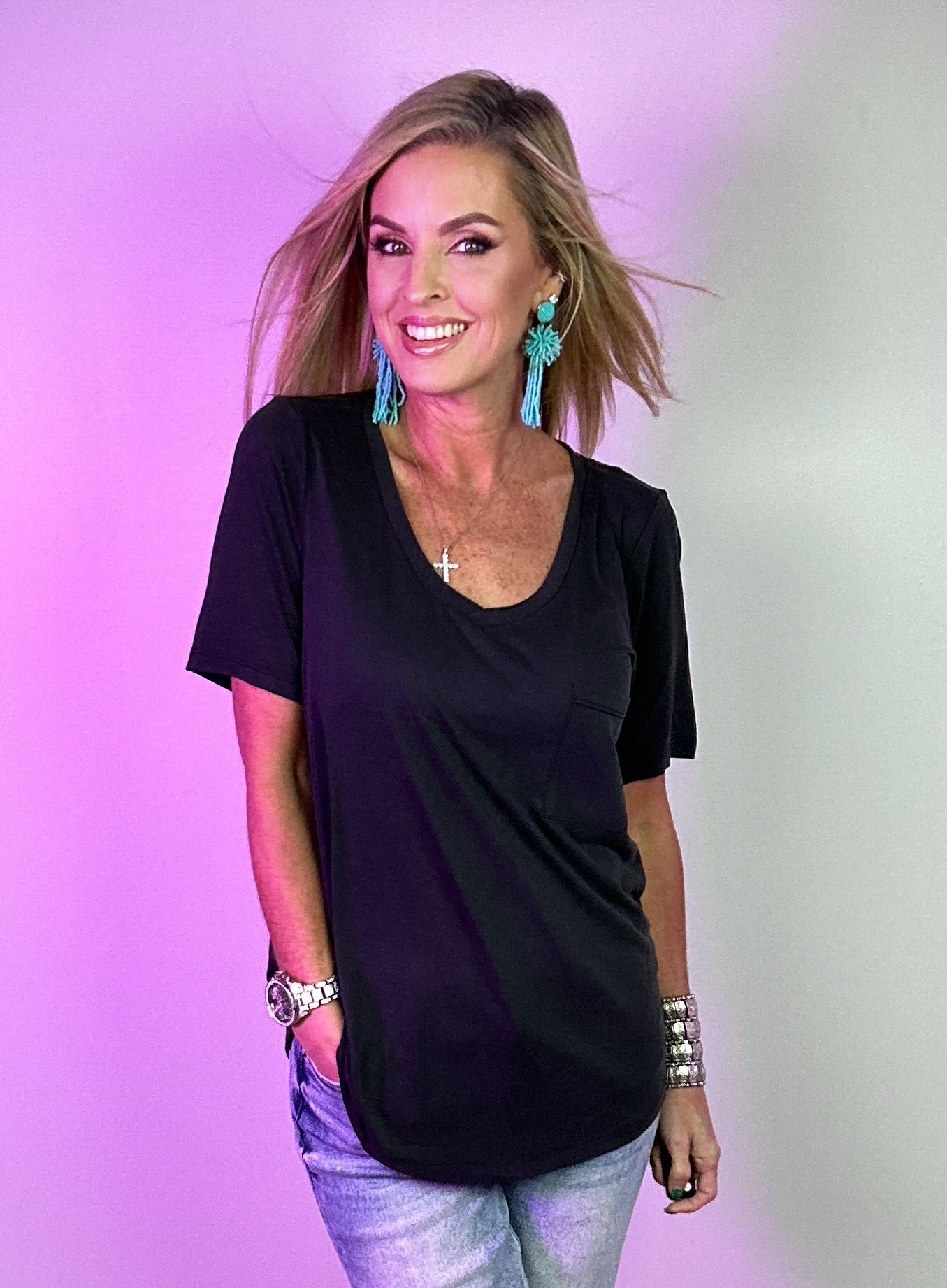 Solid V Neck Basic Pocket Tee
