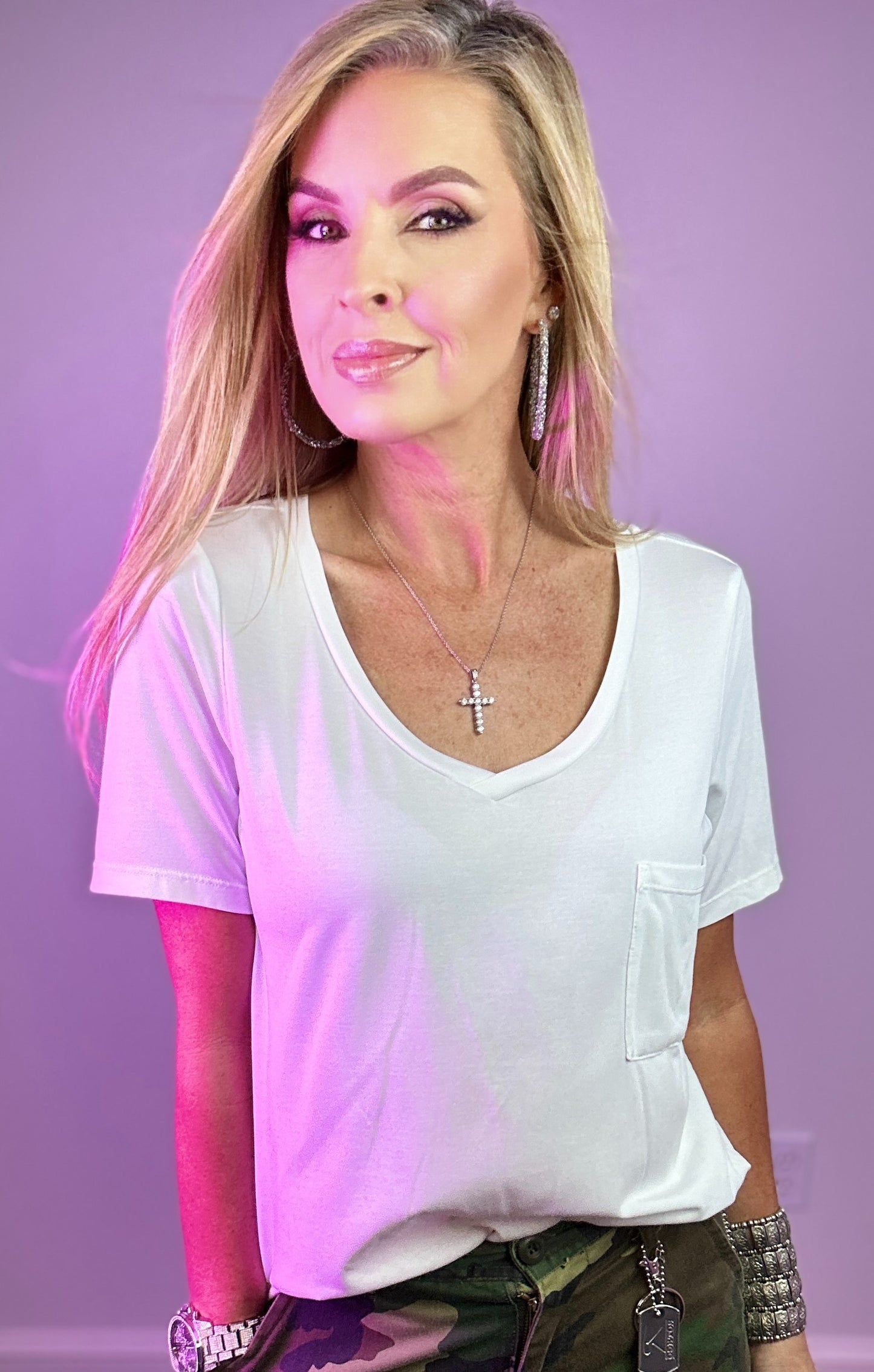 Solid V Neck Basic Pocket Tee